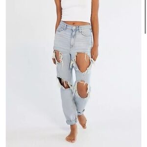 Urban Outfitters BDG High-Waisted Mom Jean size